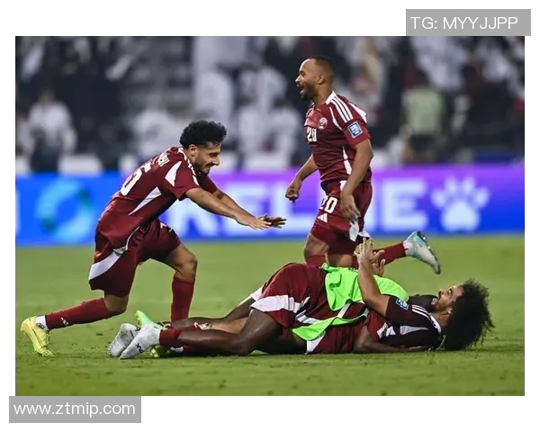 卡塔尔队足球明星介绍及其在国际赛场上的表现分析